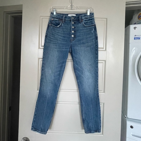 Abercrombie & Fitch High Rise Skinny Jeans Medium Wash - Sz 26 2R - Picture 2 of 7